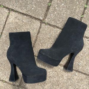 Leather pyramid heel booties
